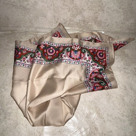 Glentex Vintage Gold Rectangle Red Floral Paisley Trim Polyester Italy Scarf - Picture 2 of 6